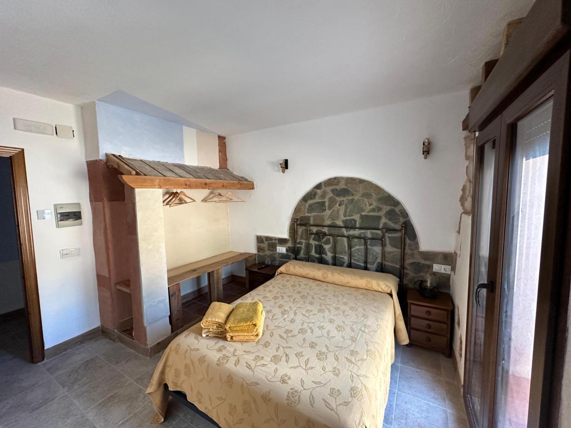 Casa Rural Torremontero Apartamentos Орнос Экстерьер фото