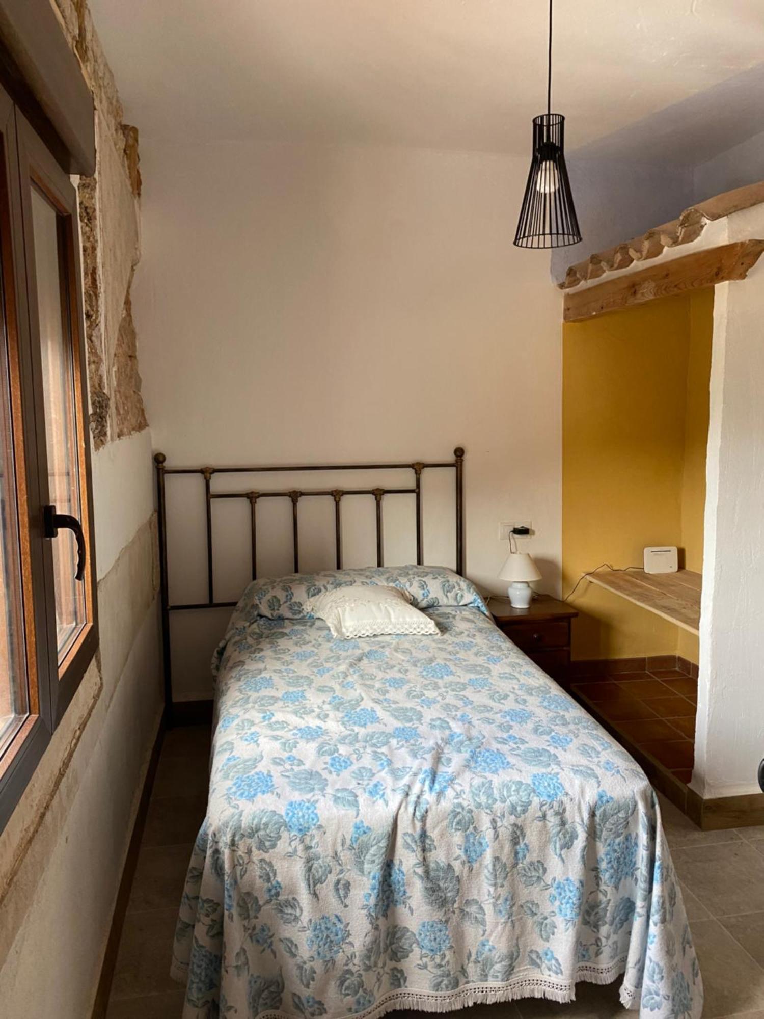 Casa Rural Torremontero Apartamentos Орнос Экстерьер фото